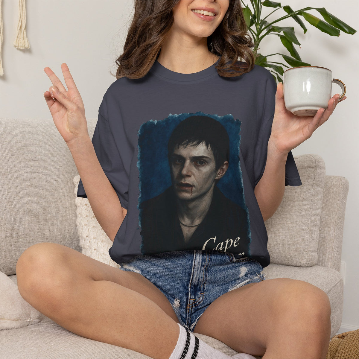 Evan Peters (Season 10) T-Shirt